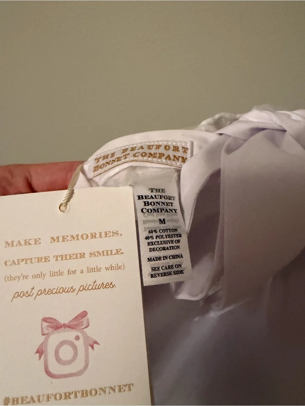 The Beaufort Bonnet Company Bonnet with Strawberry Embroidery